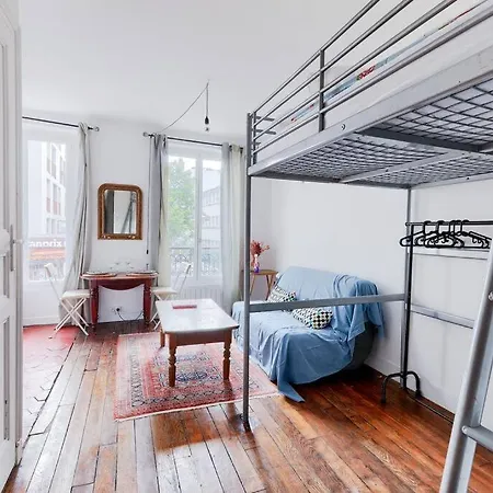 Pour 3 - Confort Moderne, Proche Metro Apartment Paris